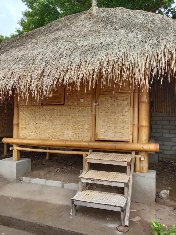 Gili Kampoeng Hotel Gili Trawangan Bagian luar foto